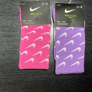 2 for 18 fashionable socks